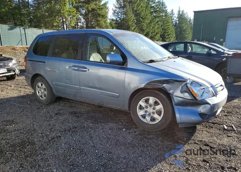 2008 Kia Sedona z USA, uszkodzony, nr VIN KNDMB133586257820
